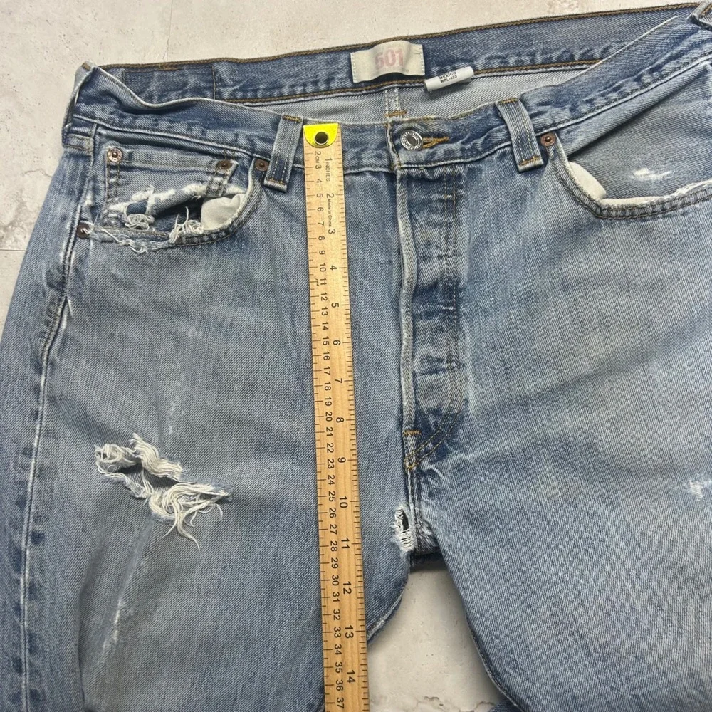 Levi's 501 Jeans Light Wash Men 36x29 Distressed Button Fly Straight Leg